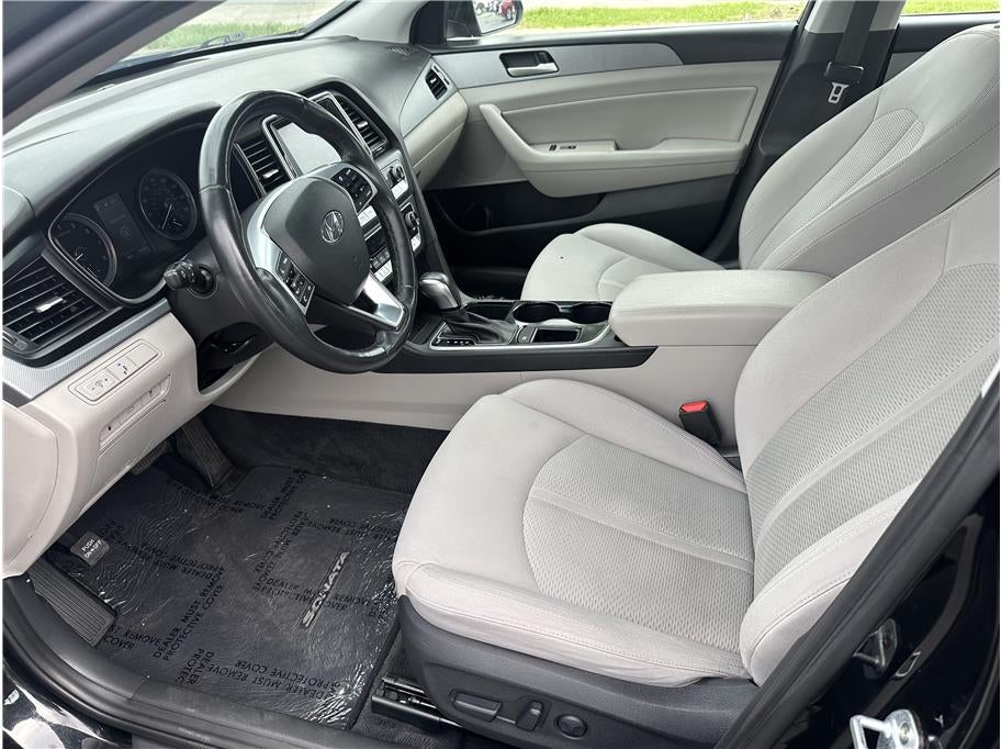 2019 Hyundai Sonata SEL Sedan 4D