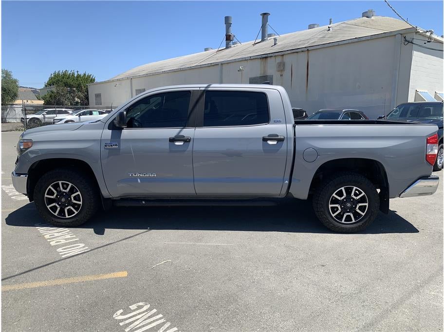2020 Toyota Tundra CrewMax SR5 Pickup 4D 5 1/2 ft
