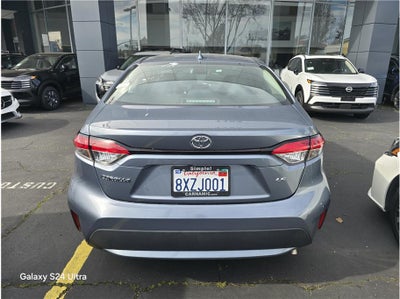 2022 Toyota Corolla LE Sedan 4D