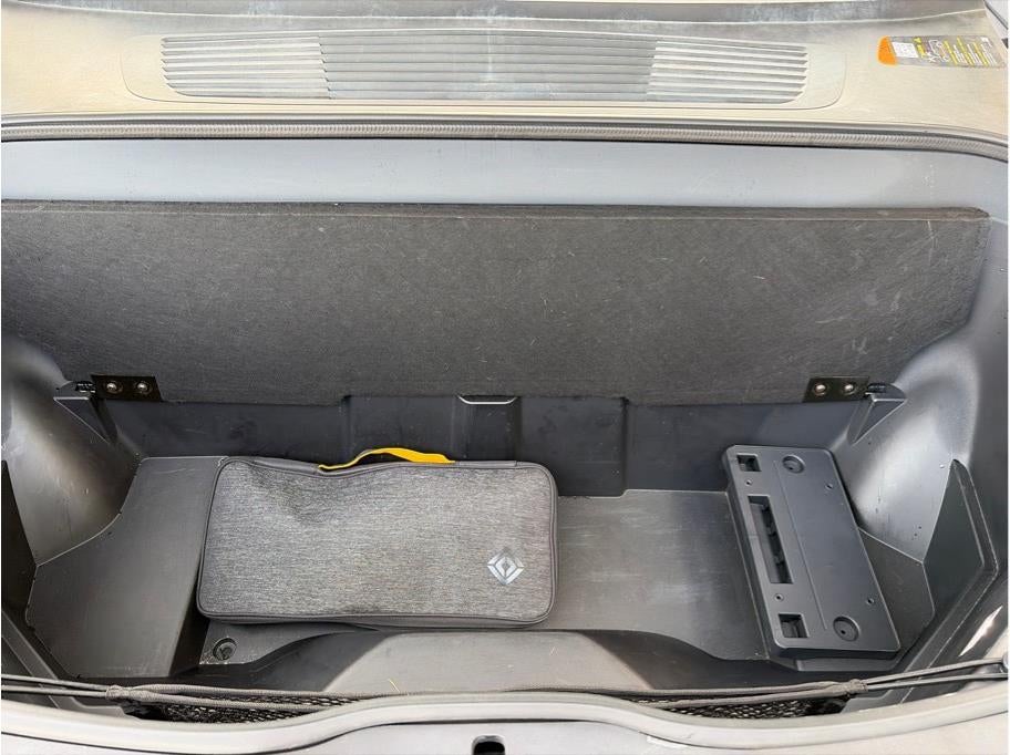 2023 Rivian R1S Adventure Sport Utility 4D