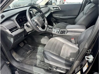 2024 Mitsubishi Outlander PHEV SE Sport Utility 4D