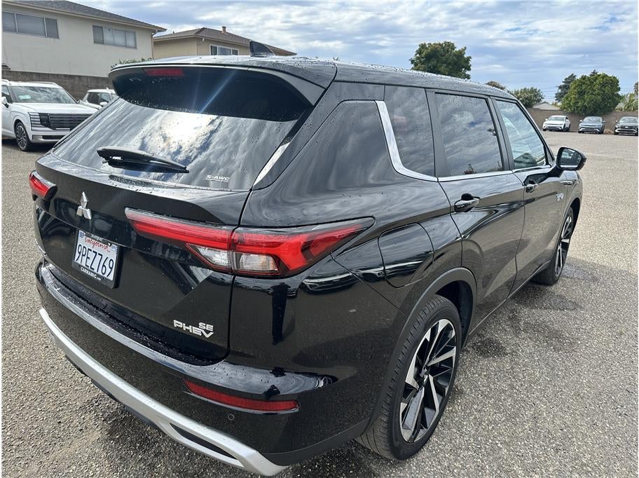2024 Mitsubishi Outlander PHEV SE Sport Utility 4D