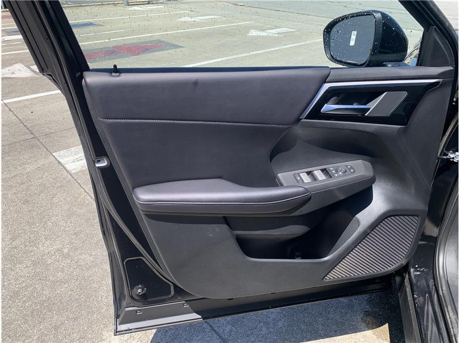 2025 Mitsubishi Outlander PHEV SE Sport Utility 4D