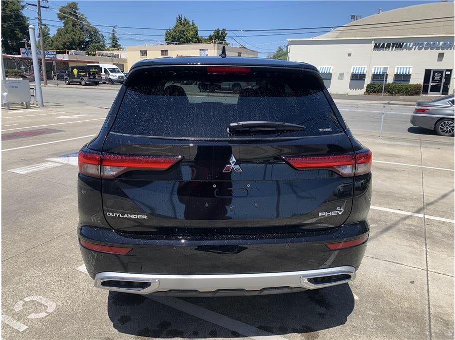 2025 Mitsubishi Outlander PHEV SE Sport Utility 4D