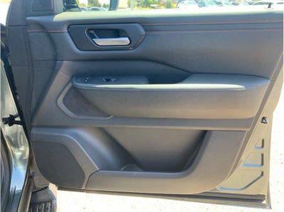 2026 Nissan Armada PRO-4X Sport Utility 4D