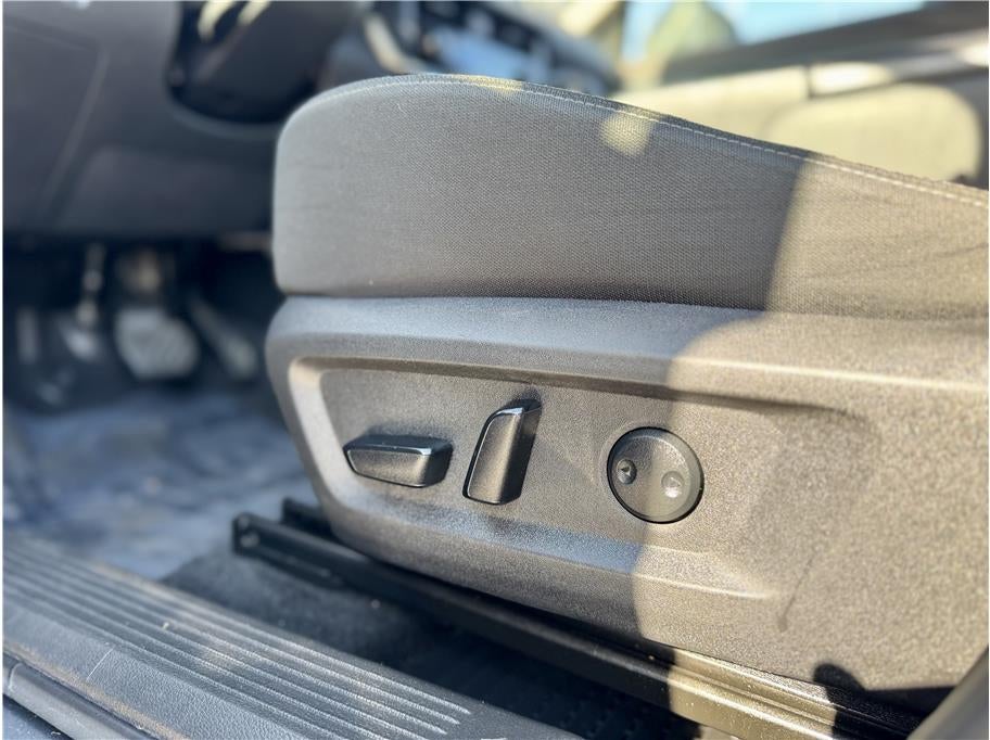 2023 Nissan Rogue SV (2023.5) Sport Utility 4D