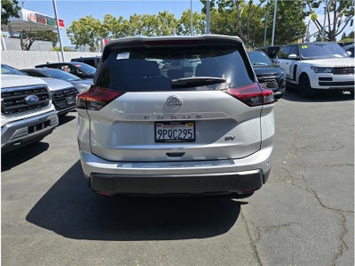 2024 Nissan Rogue SV Sport Utility 4D