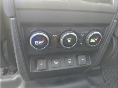 2022 Land Rover Defender 110 S Sport Utility 4D