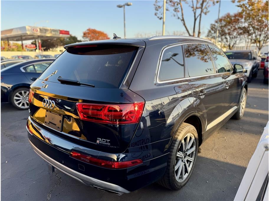 2018 Audi Q7 3.0T Premium Plus Sport Utility 4D