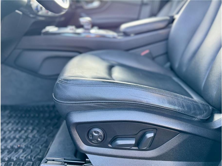 2018 Audi Q7 3.0T Premium Plus Sport Utility 4D