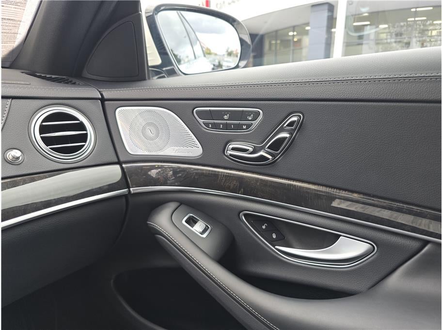 2018 Mercedes-Benz S-Class S 560 Sedan 4D