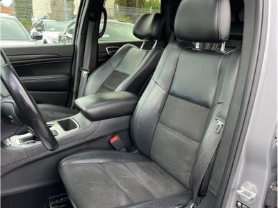 2021 Jeep Grand Cherokee Laredo X Sport Utility 4D