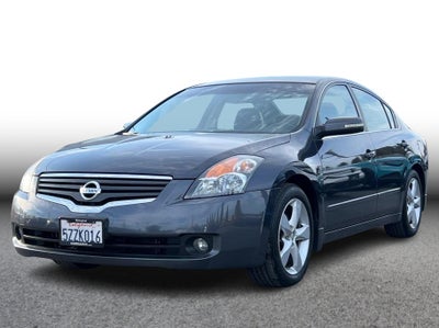 2007 Nissan Altima 3.5 SE Sedan 4D
