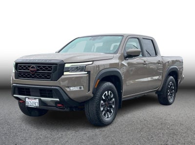 2023 Nissan Frontier Crew Cab PRO-4X Pickup 4D 5 ft