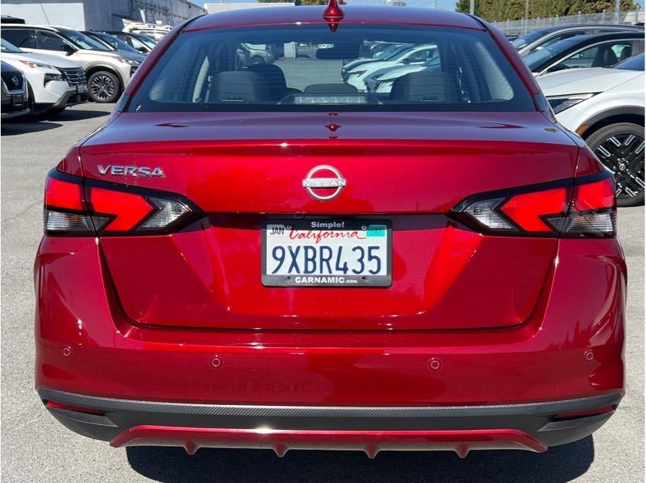 2025 Nissan Versa SV Sedan 4D