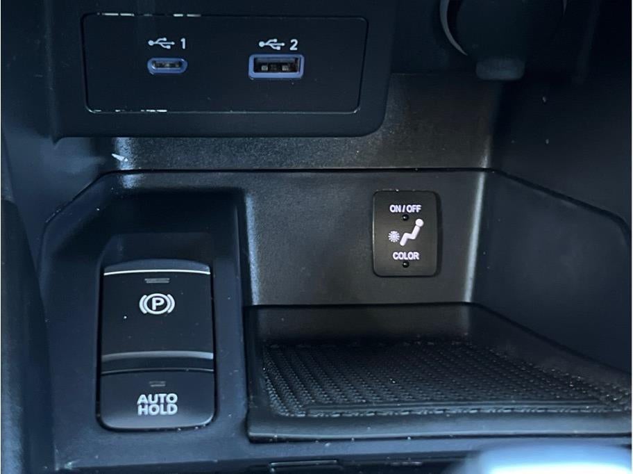 2021 Nissan Kicks SR PREMIUM PACKAGE