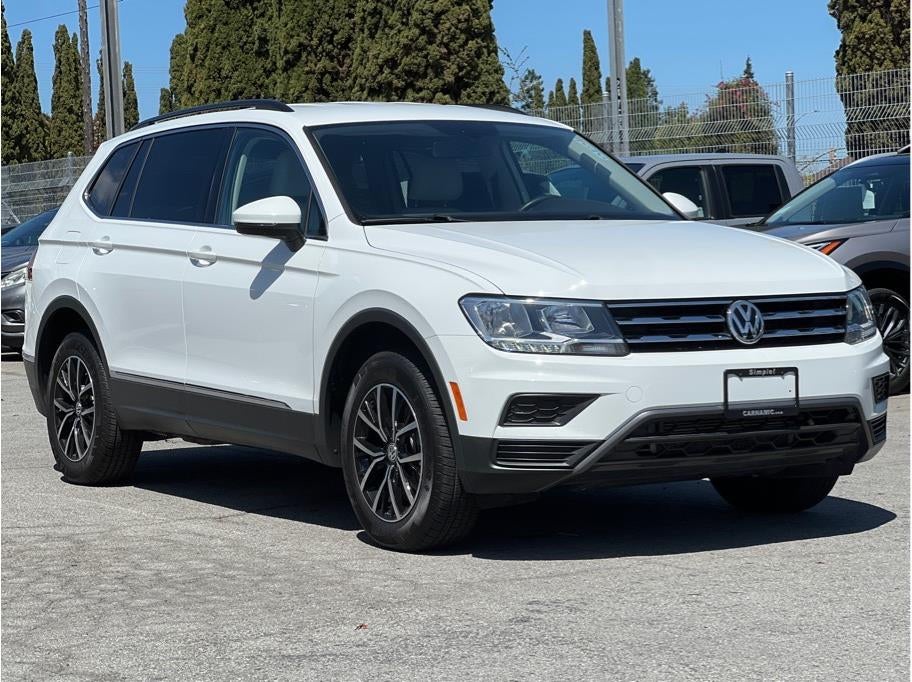 2021 Volkswagen Tiguan SE 4MOTION Sport Utility 4D