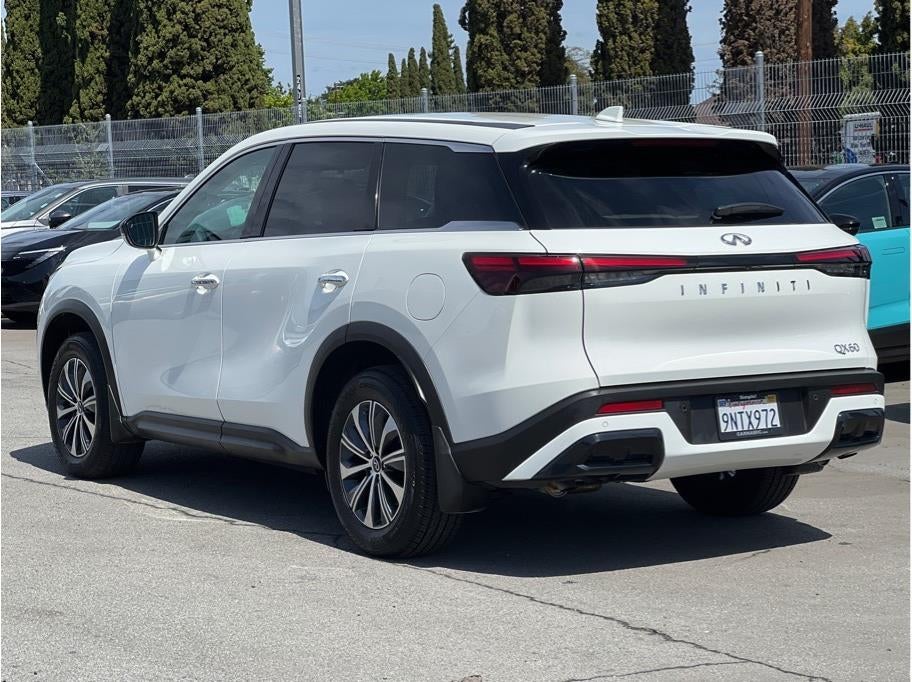 2025 INFINITI QX60 PURE Sport Utility 4D