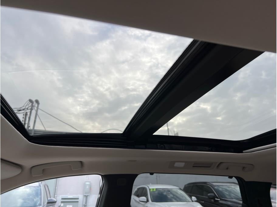 2025 INFINITI QX60 LUXE Sport Utility 4D