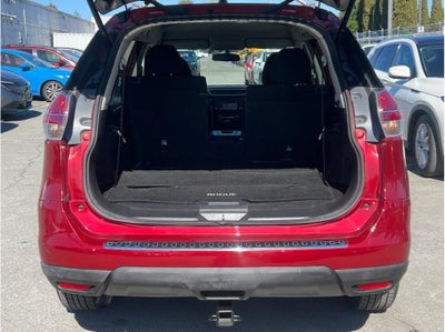 2016 Nissan Rogue SV Sport Utility 4D