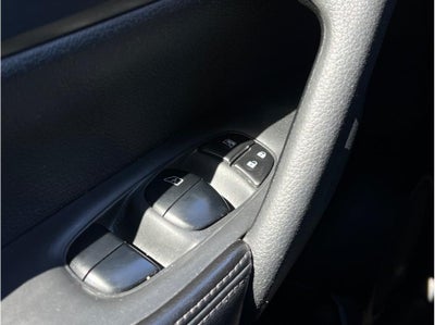 2016 Nissan Rogue S Sport Utility 4D