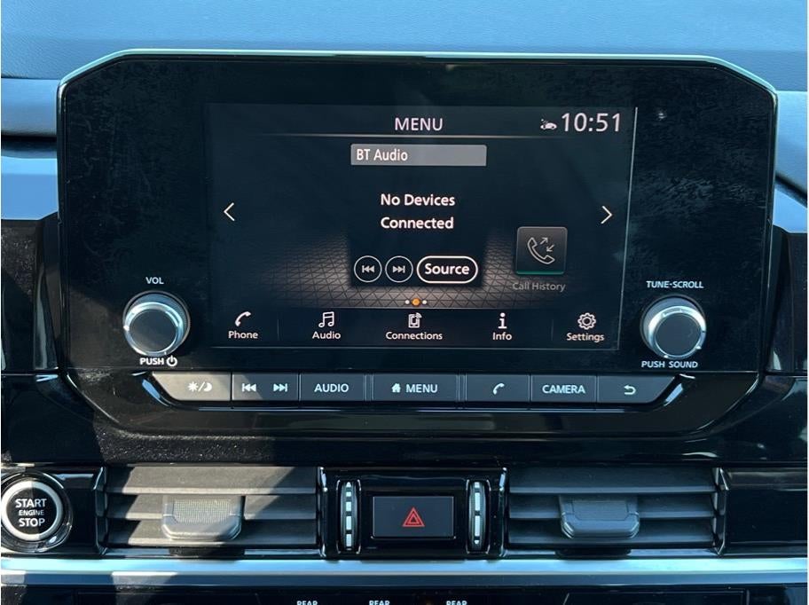 2022 Nissan Pathfinder SV Sport Utility 4D