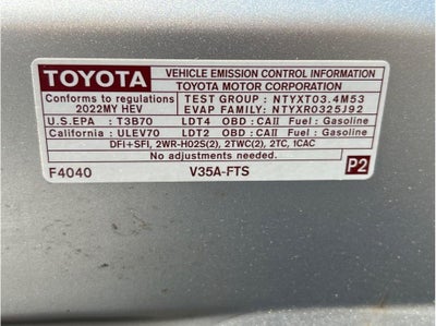 2022 Toyota Tundra Hybrid CrewMax Limited Pickup 4D 5 1/2 ft