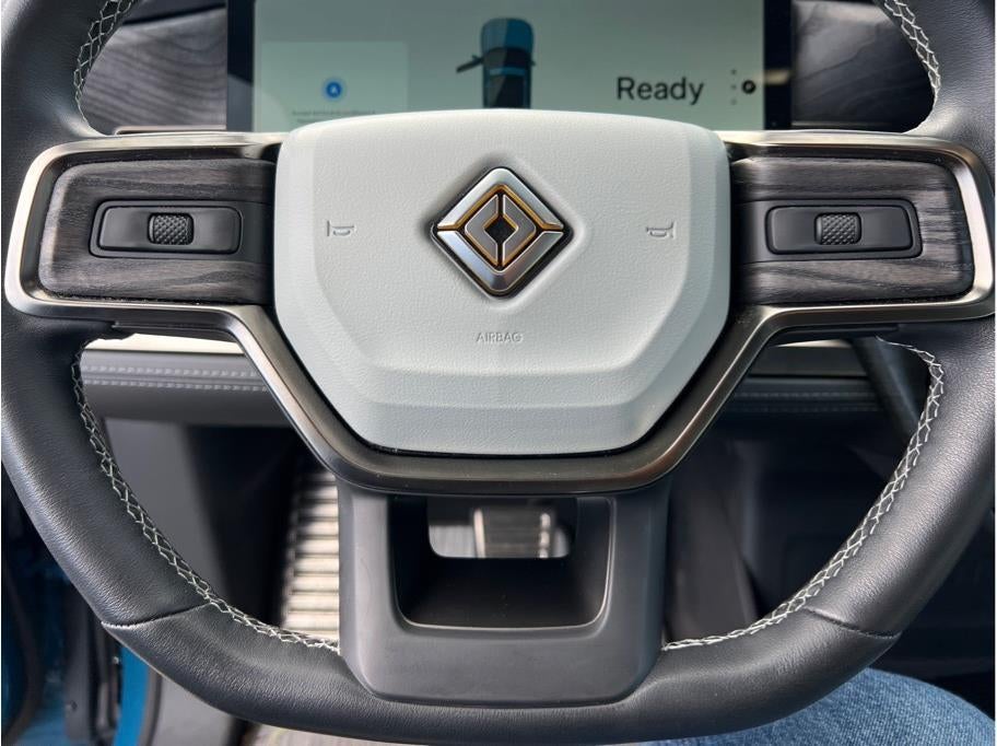 2022 Rivian R1T Adventure Pickup 4D 4 1/2 ft