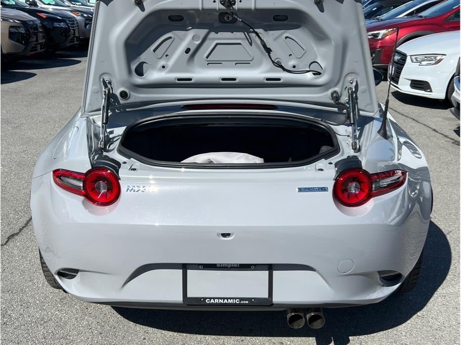 2024 Mazda Mazda MX-5 Miata Club Convertible 2D