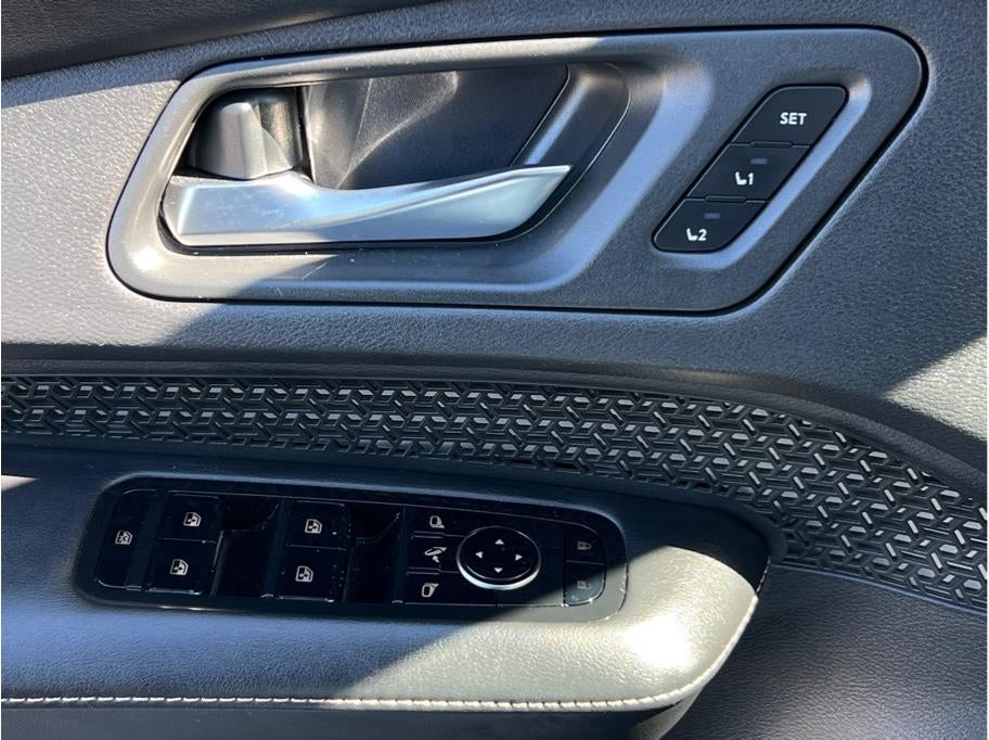 2023 Nissan ARIYA Premiere Sport Utility 4D