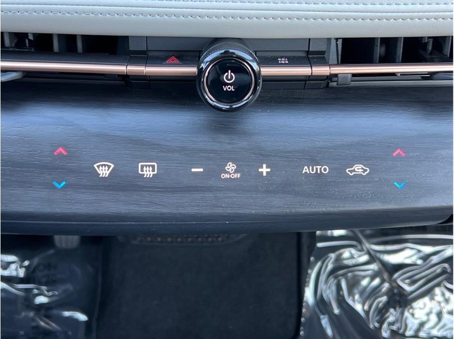 2024 Nissan ARIYA Evolve+ Sport Utility 4D