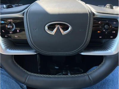 2025 INFINITI QX80 SENSORY Sport Utility 4D