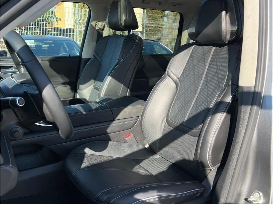 2025 INFINITI QX80 SENSORY Sport Utility 4D