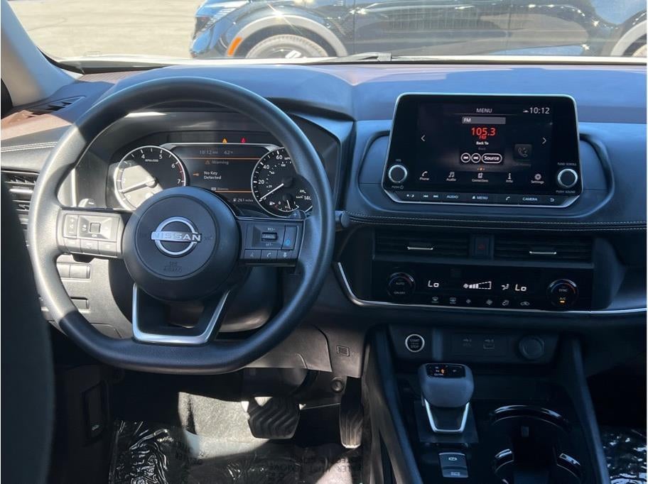 2023 Nissan Rogue SV (2023.5) Sport Utility 4D
