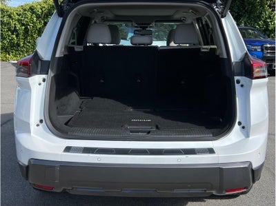 2025 Nissan Rogue SL Sport Utility 4D