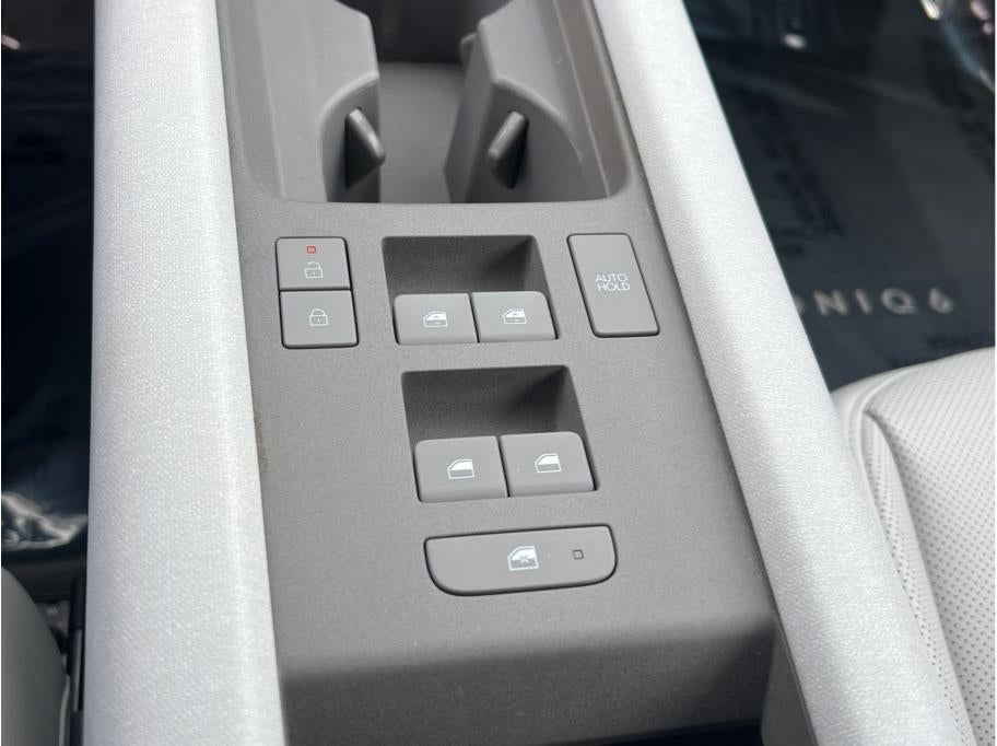 2024 Hyundai IONIQ 6 SEL Sedan 4D