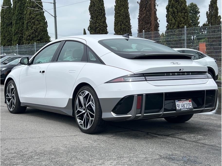 2024 Hyundai IONIQ 6 SEL Sedan 4D