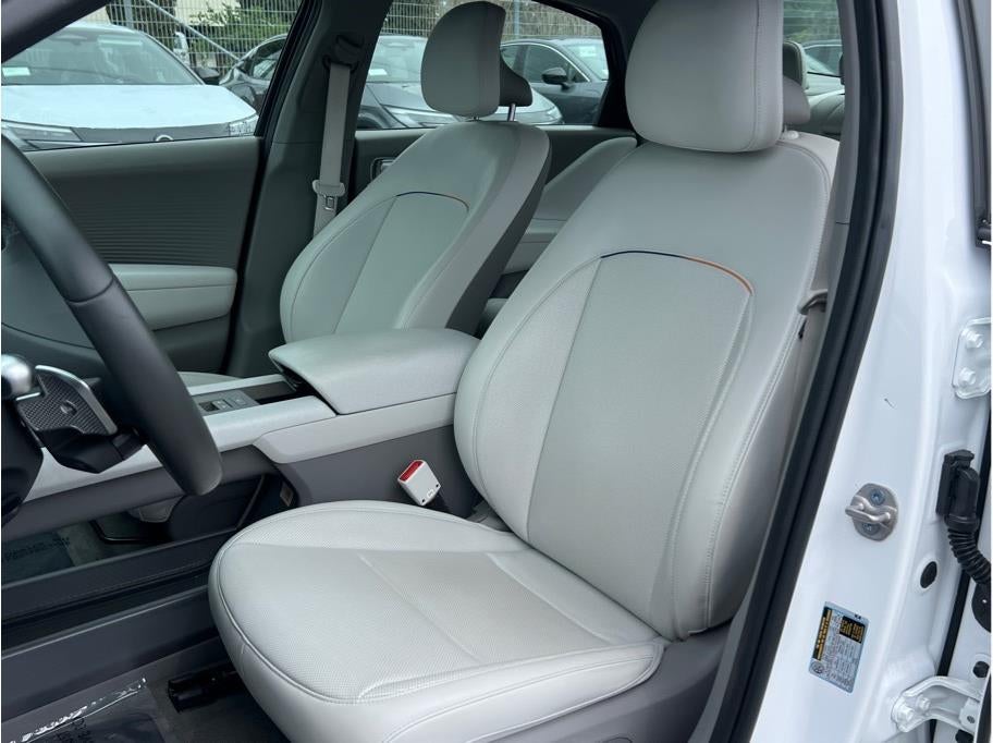 2024 Hyundai IONIQ 6 SEL Sedan 4D