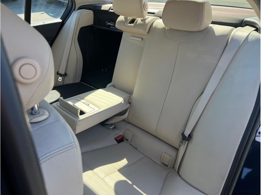 2015 BMW 3 Series 328i