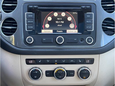 2015 Volkswagen Tiguan 2.0T SEL Sport Utility 4D