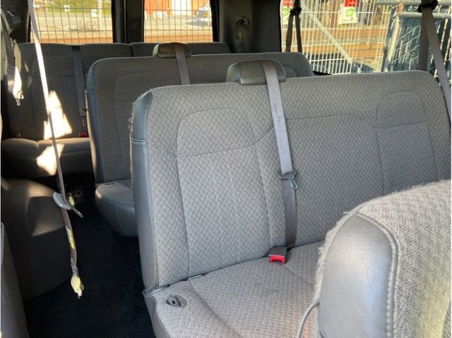 2018 Chevrolet Express 3500 Passenger LT Extended Van 3D