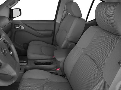 2016 Nissan Frontier Crew Cab SV Pickup 4D 6 ft