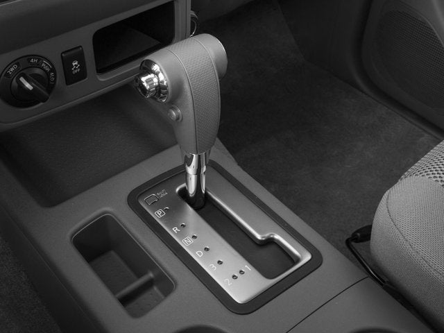 2016 Nissan Frontier Crew Cab SV Pickup 4D 6 ft