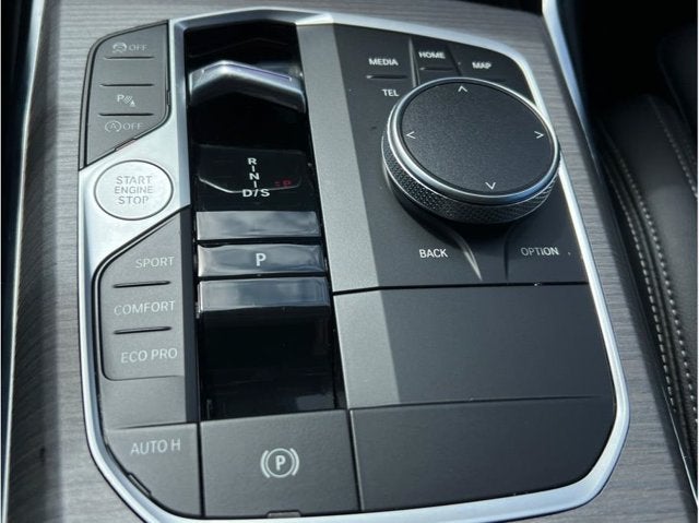 2026 BMW 3 Series 330i Sedan 4D