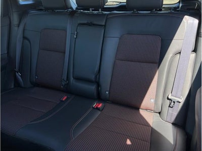 2025 Nissan Kicks SR Sport Utility 4D
