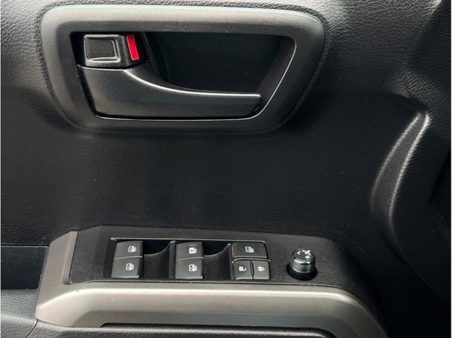 2021 Toyota Tacoma Double Cab SR5 Pickup 4D 6 ft