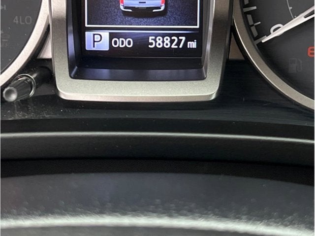 2021 Toyota Tacoma Double Cab SR5 Pickup 4D 6 ft