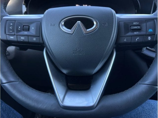 2026 INFINITI QX60 LUXE Sport Utility 4D