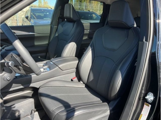 2026 INFINITI QX60 LUXE Sport Utility 4D