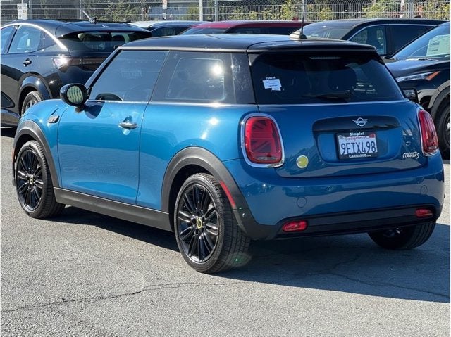2023 MINI Hardtop 2 Door Cooper SE Hatchback 2D